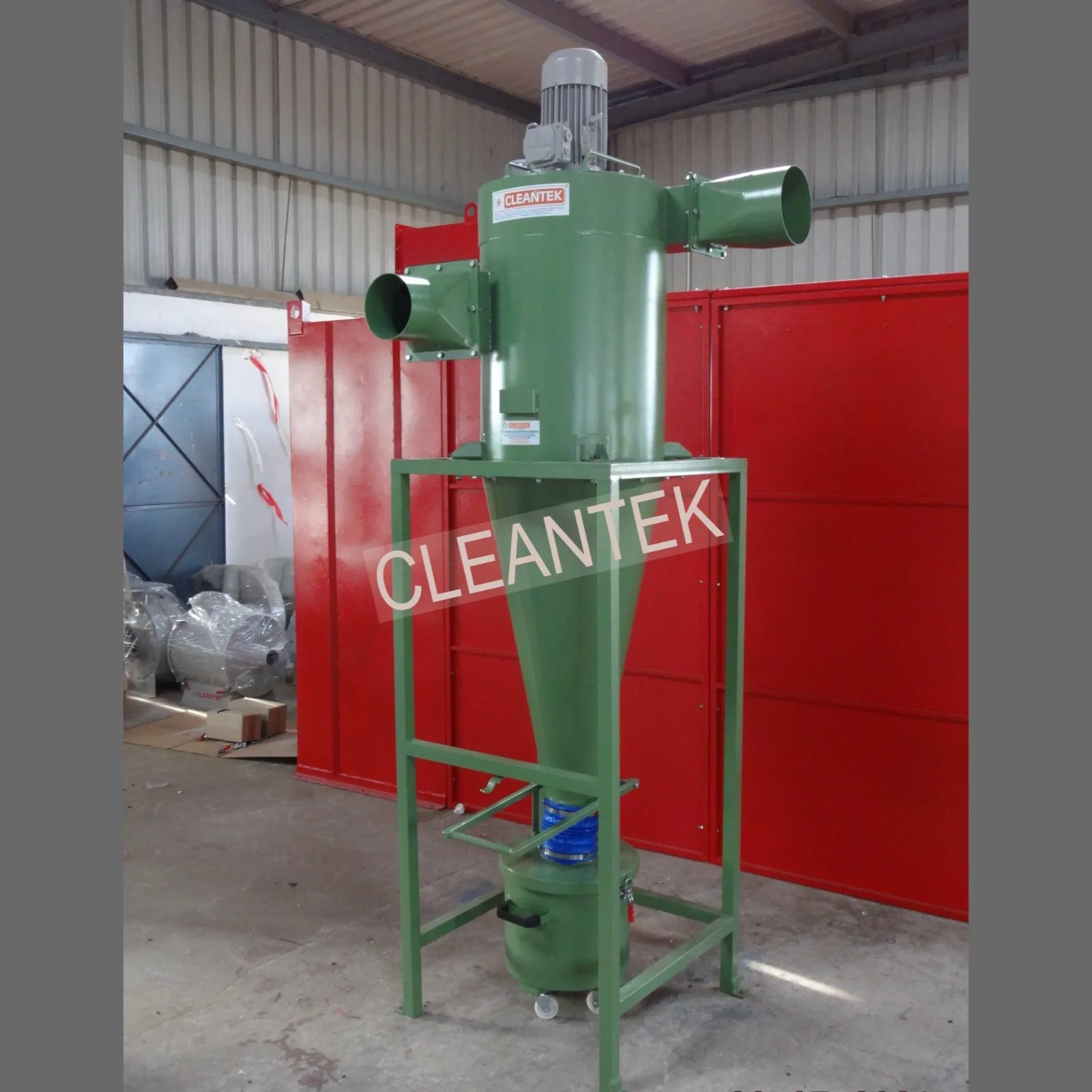Cyclone preseparator